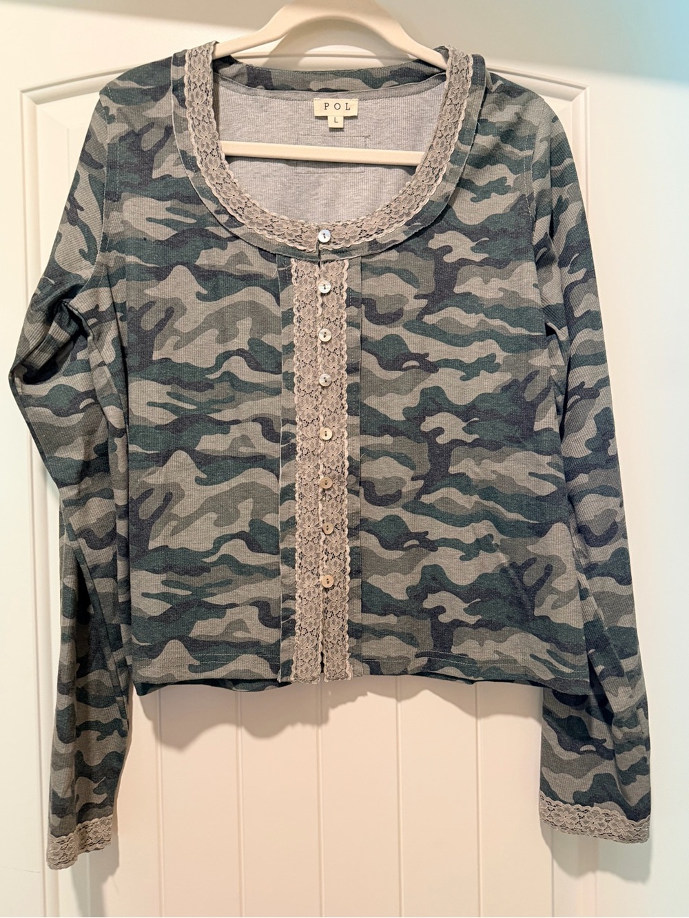 POL Women's Camouflage Long Sleeve Tee in Green and Gray